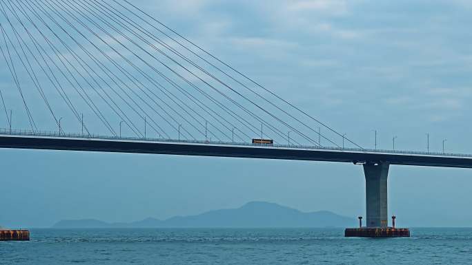 V1-0171海上游轮海面海水港珠澳大桥