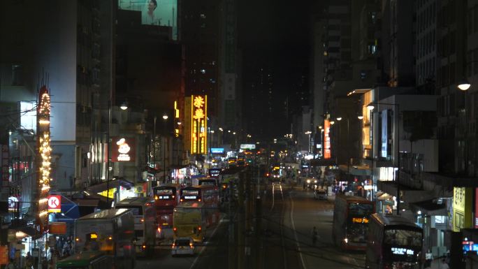 香港元朗青山公路夜景车流霓虹灯招牌