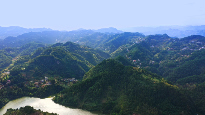 大山深处的小村庄