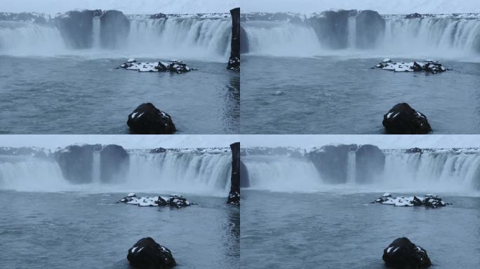 众神瀑布，冰岛的瀑布，雪后的瀑布