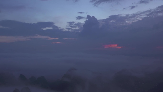 夜晚到白天云海延时