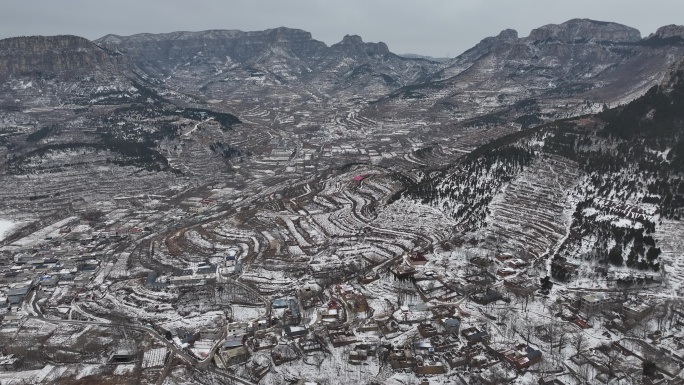 济南三媳妇山雪景