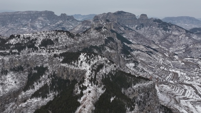 济南三媳妇山雪景