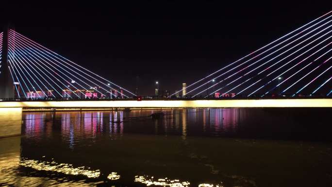 航拍飞越大桥车水马龙车辆行驶城市夜景