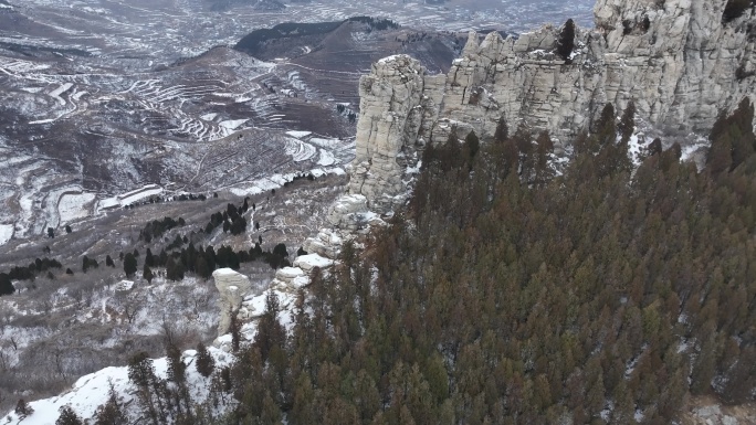 济南三媳妇山雪景