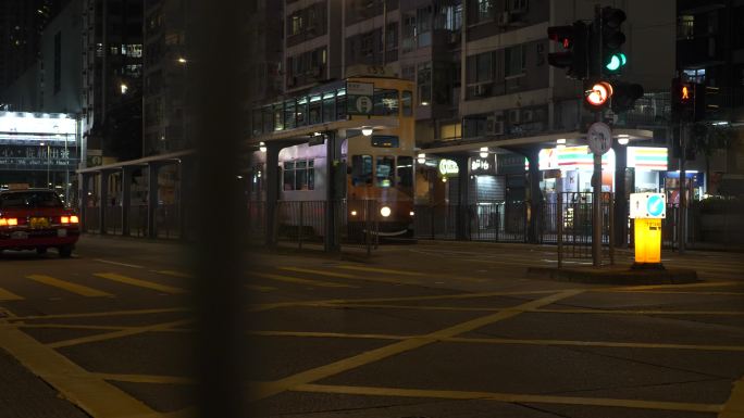 香港特色百年叮叮车老式有轨电车