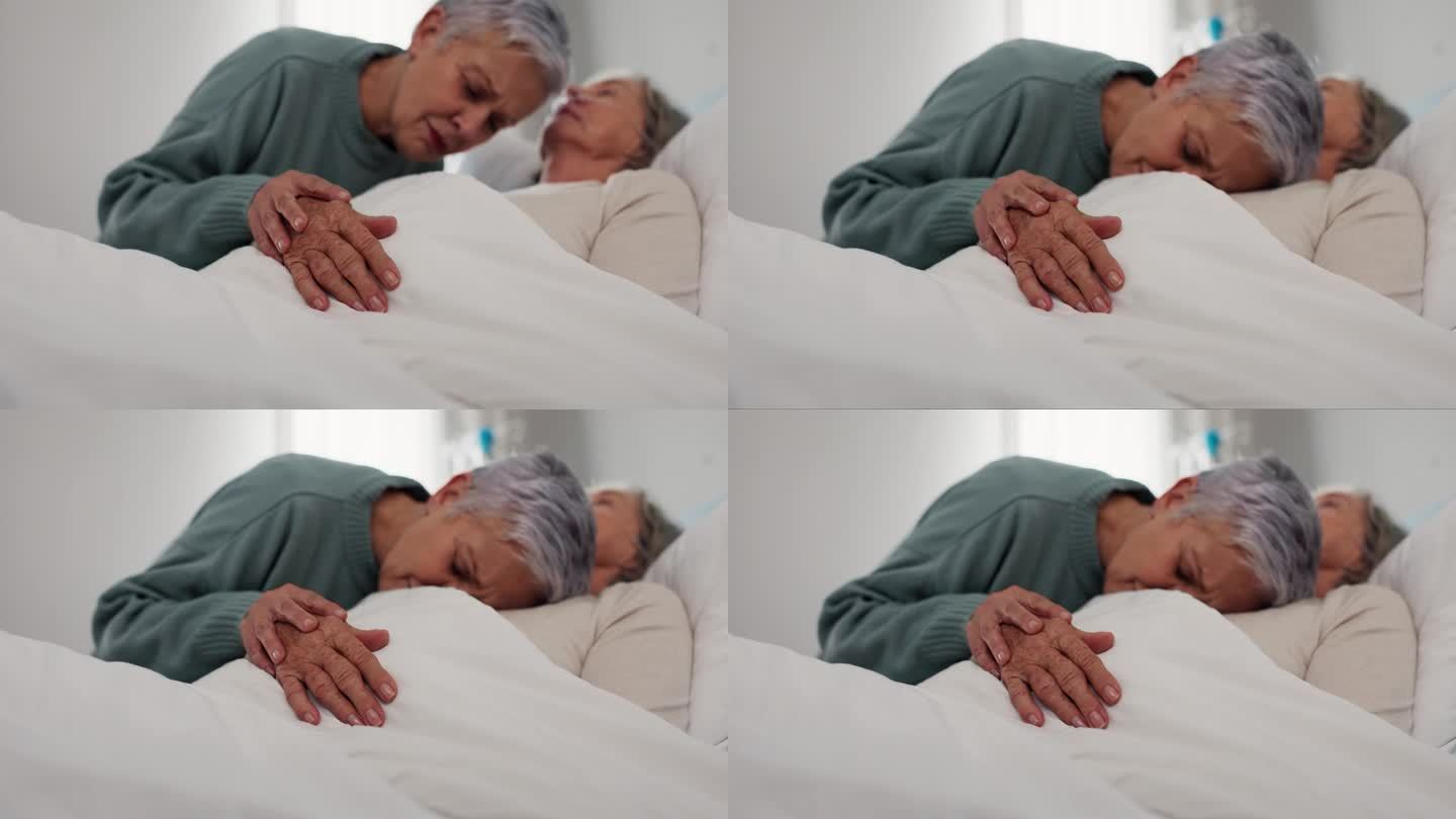 年长的女性，在养老院的病床上支持和照顾，带着希望或同情。安慰，悲伤和老年妇女在诊所为患有癌症或退休疾