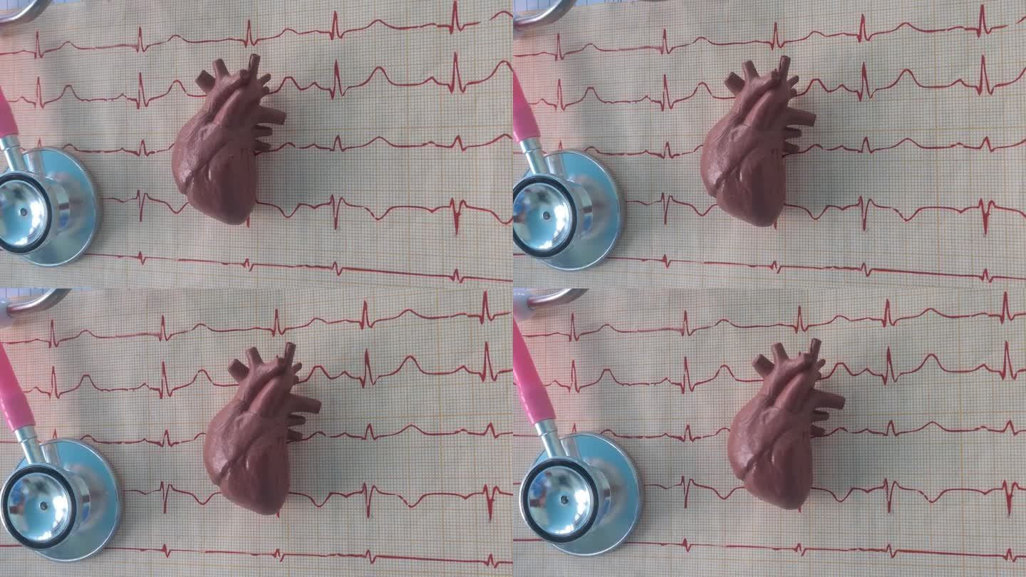听诊器上心电图有红心