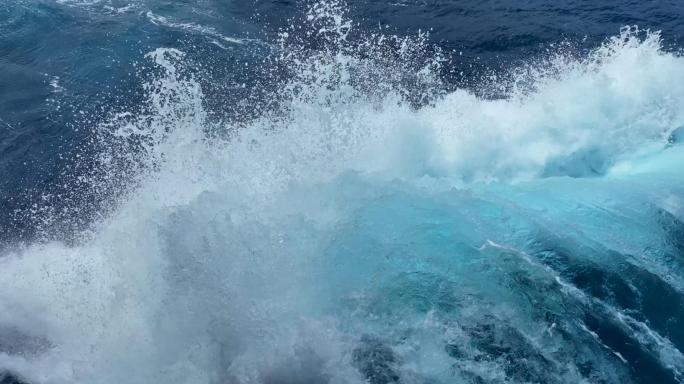 【4K】海浪 大海 深海巨浪