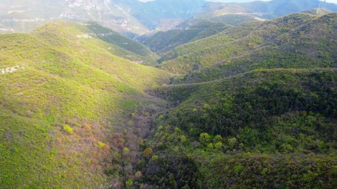 【4K】航拍山脉峡谷光影延时自然风光