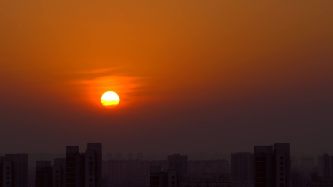 城市落日夕阳红夕阳西下落日余晖夜幕降临