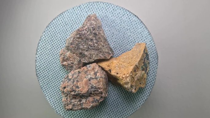 石英岩，宝石与晶体