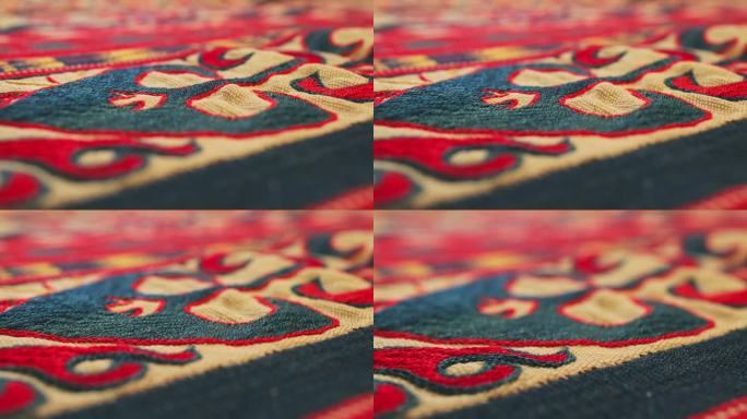 根据古代古典技术手工制作的撒马尔罕地毯的详细平面图。