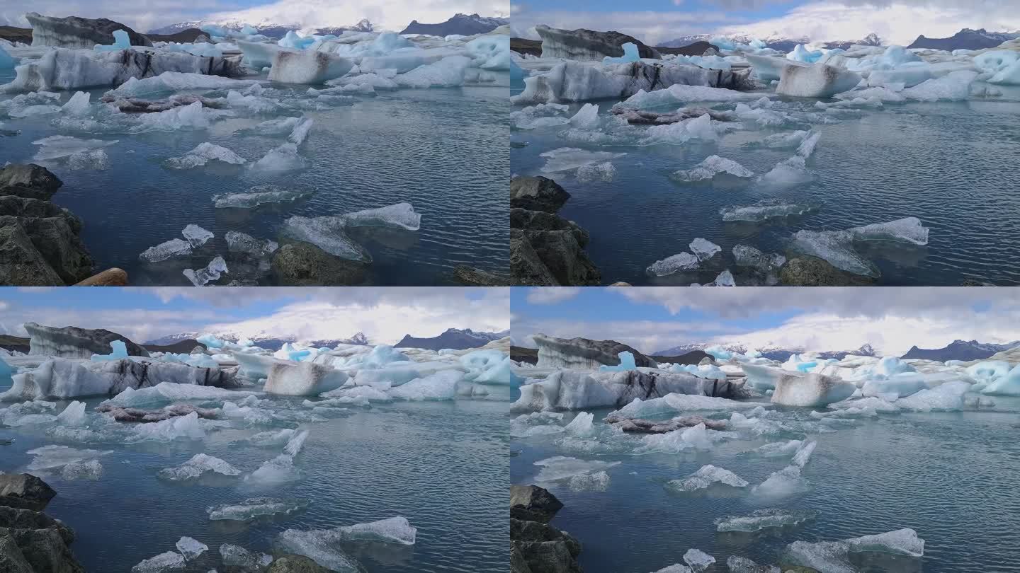 冰川泻湖冷水中的冰块和冰山