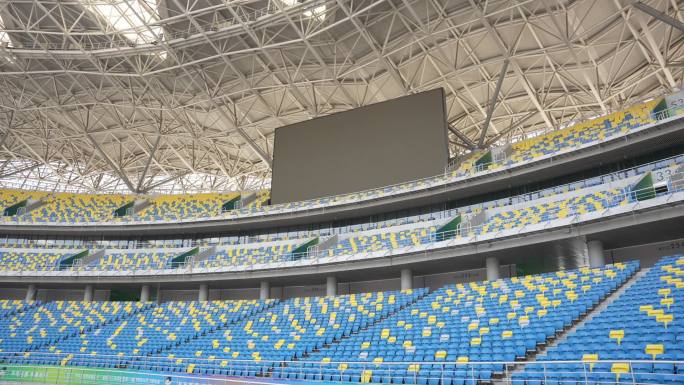 体育场  内场  座椅   电子屏 足球