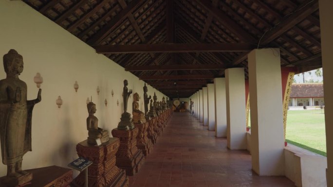佛像或佛像在大厅oh Pha That Luang，金塔，老挝万象