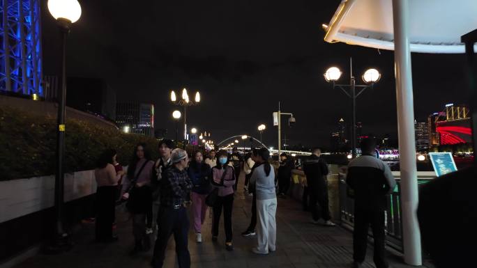 广州塔夜景游客
