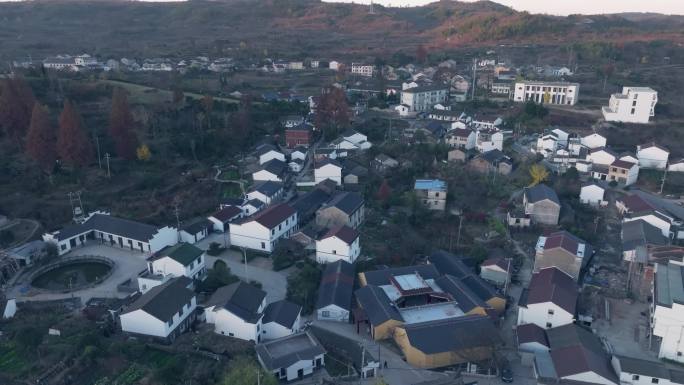 余姚四明山狮峰观景台七彩白鹿风景航拍