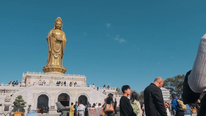 舟山旅游普陀山南海观音铜像香客游客