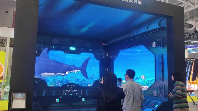 实拍案例沉浸式体验鲨鱼出屏裸眼3d视频