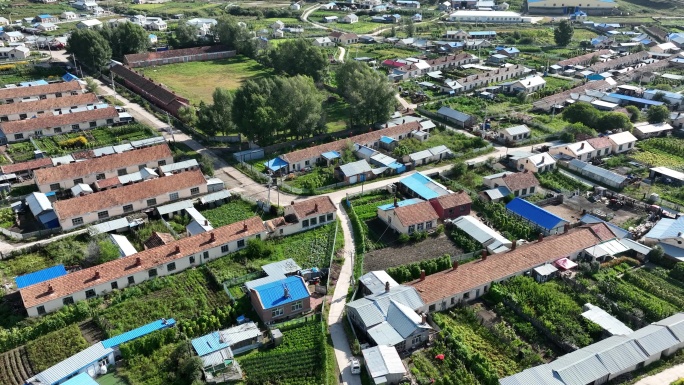 呼伦贝尔山村风景