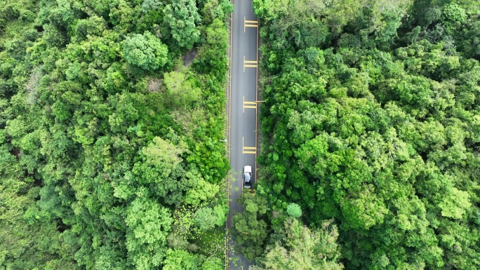 航拍山路4k素材俯瞰跟随跟车