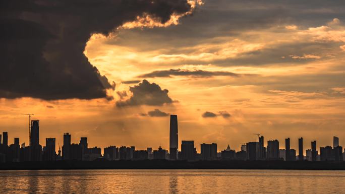 武汉东湖夕阳天空城市天际线云朵延时摄影