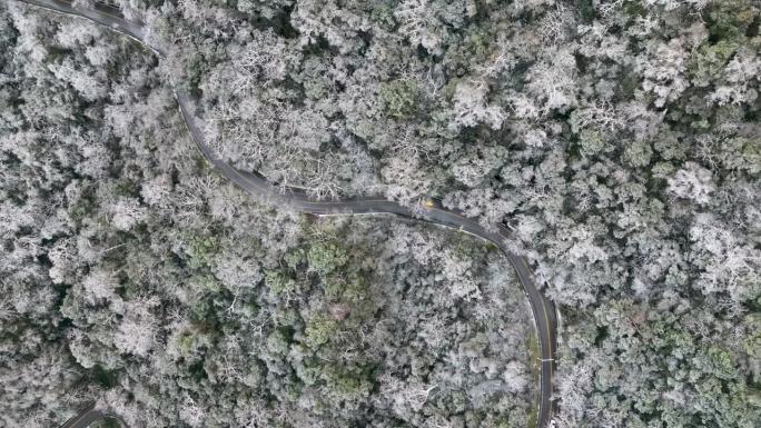 冬季山路鸟瞰图炉火纯青波光粼粼出神入化