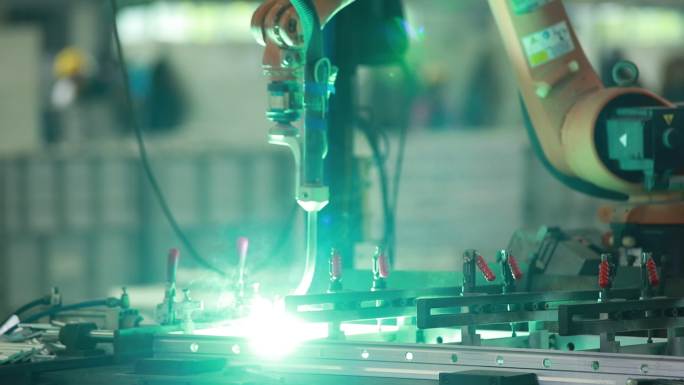 自动焊接机器人