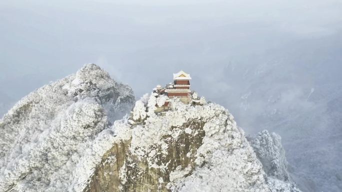 秦岭南五台灵应台冬季雪景雪松航拍36