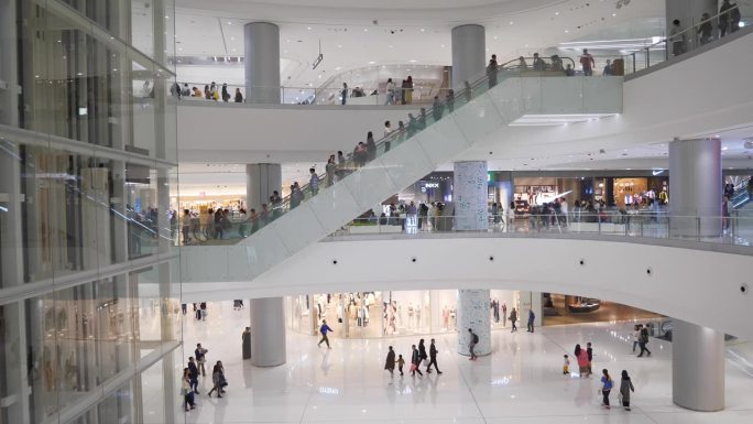 长沙市市中心著名商场拥挤大厅，电梯慢动作全景4k中国