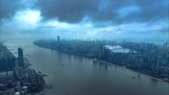 武汉长江主轴雨后航拍延时