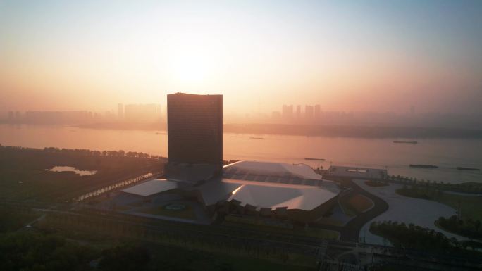 南京扬子江国际会议中心日落航拍延时