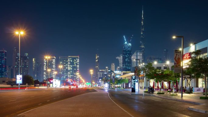 夜间照明迪拜市中心观看交通街道全景4k延时阿联酋