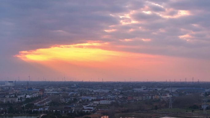 航拍乡村振兴龙型丁达尔光效河流鸟群夕阳