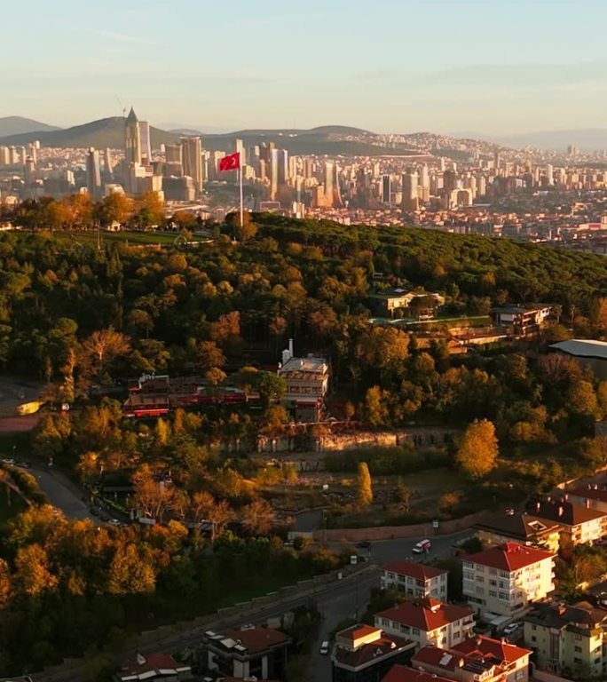 空中地平线宁静:宏伟的Çamlıca清真寺，Çamlıca山上雄伟的礼拜灯塔#ÇamlıcaMosq