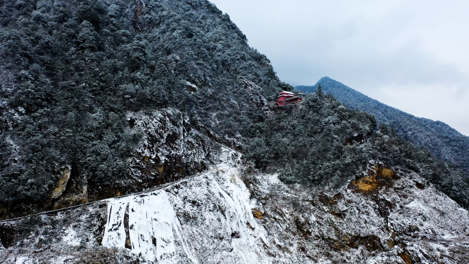 从千佛山看济南城冬日雪景航拍