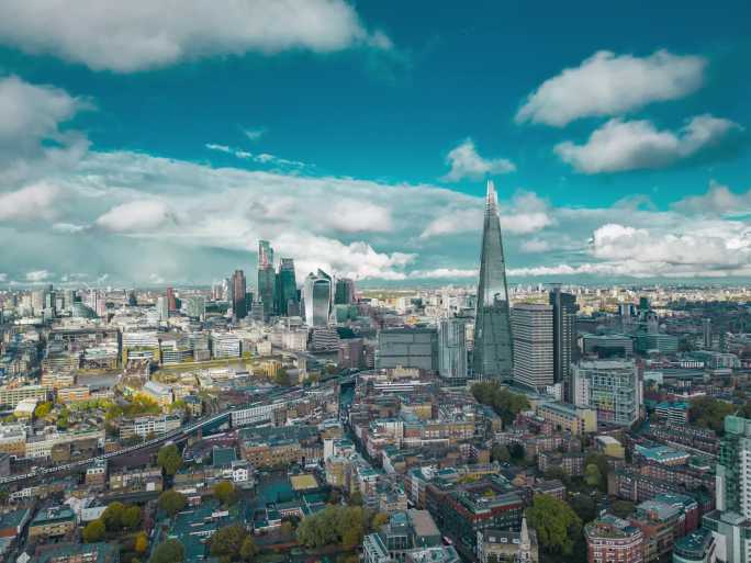 伦敦金融城碎片大厦高空环绕航拍延时