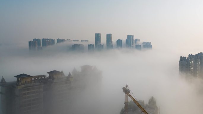 城市云雾缭绕延时