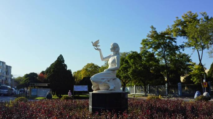 和平鸽 女神雕像