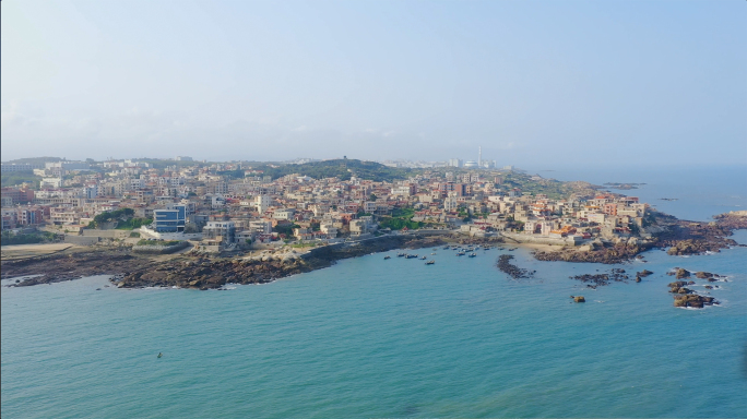 海边 风力发电 浪花 海景  诗和远方