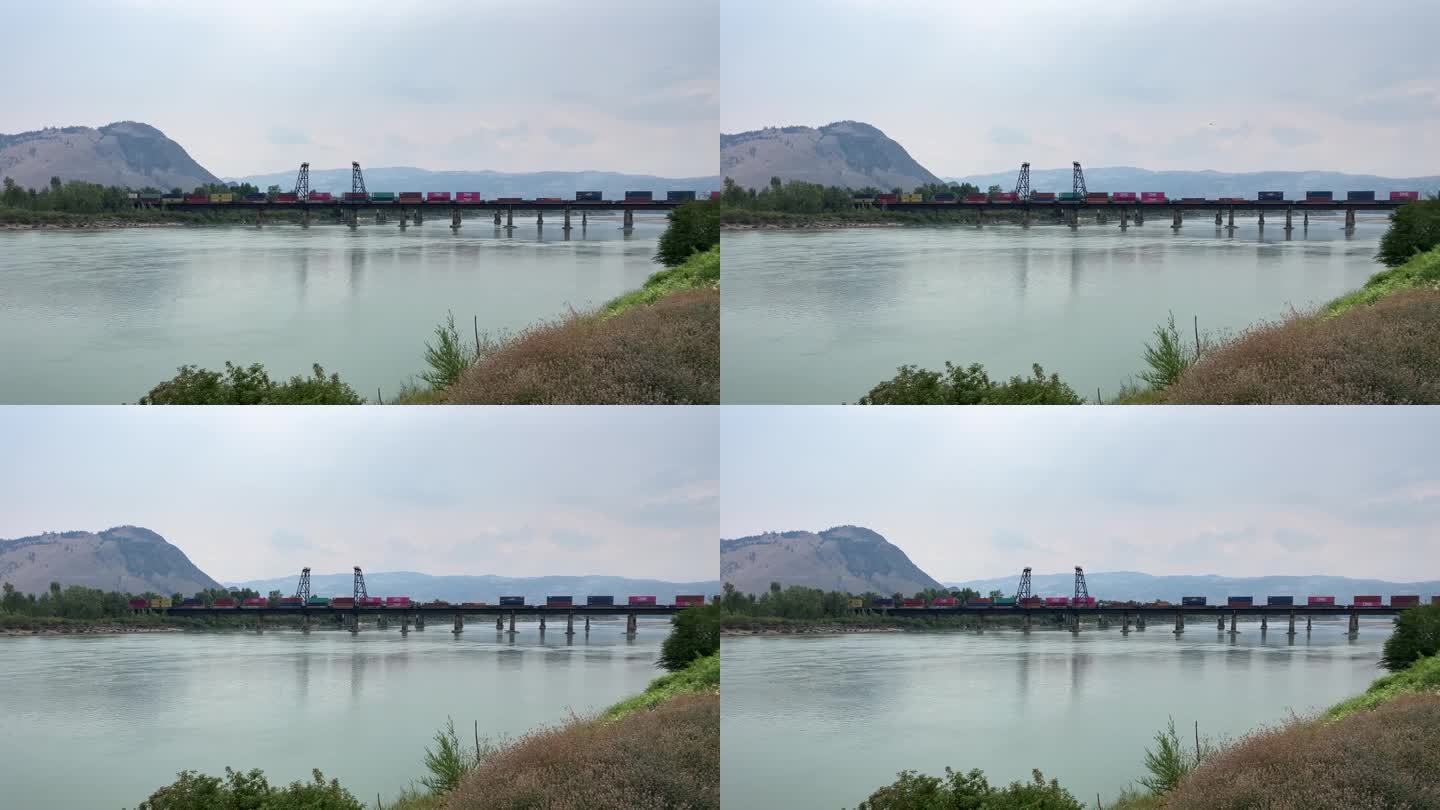 铁路与河流相遇的地方:坎卢普斯CN铁路连接
