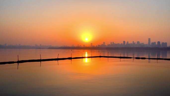 夕阳 湖水 实景视频