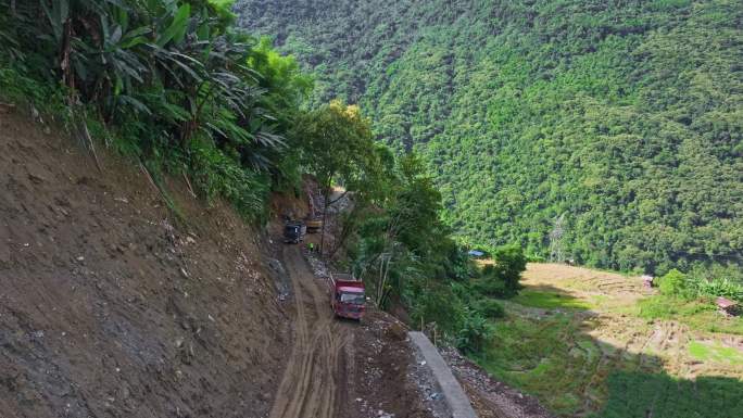 西藏林芝墨脱烂路6