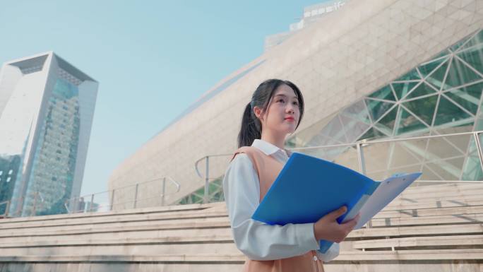 女性