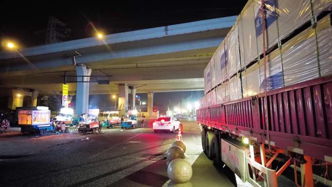 夜晚马路车辆车流延时摄影6