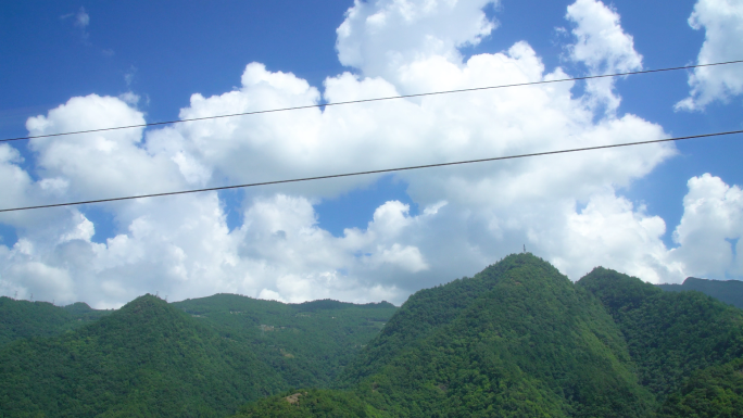 高铁车窗外沿途风景