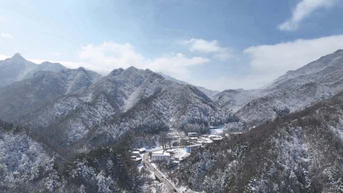 秦岭雪景