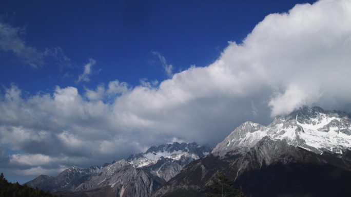 玉龙雪山