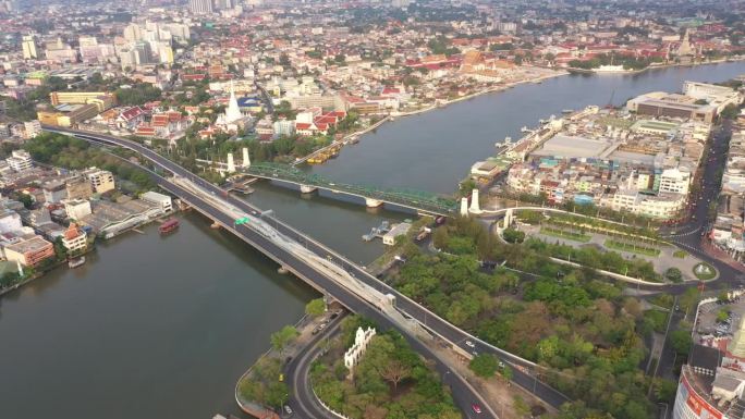 泰国曼谷城市景观交通和旅游地标的空中无人机。